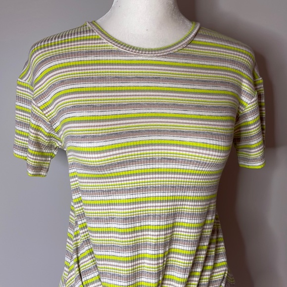Y2K Style Walking on Sunshine Striped Twist Side Front Top - Picture 3 of 11